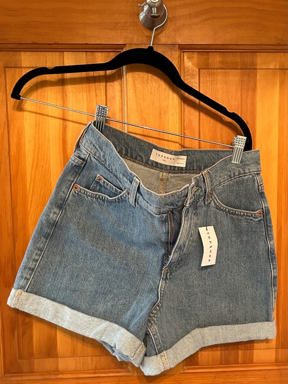 #75 NWT Topshop Mom Jean Shorts Size 4 Roll Up Hem